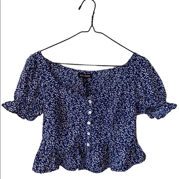 PUFF SLEEVE RUFFLED SWEETHEART NECKLINE BLOUSE - Picture 1 of 8
